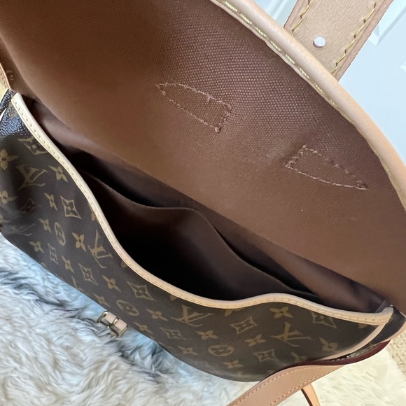 🛑 SOLD 🛑 Louis Vuitton Saumur 30 with BRAND NEW LEATHER FROM LV Atelier - Picture 9 of 13